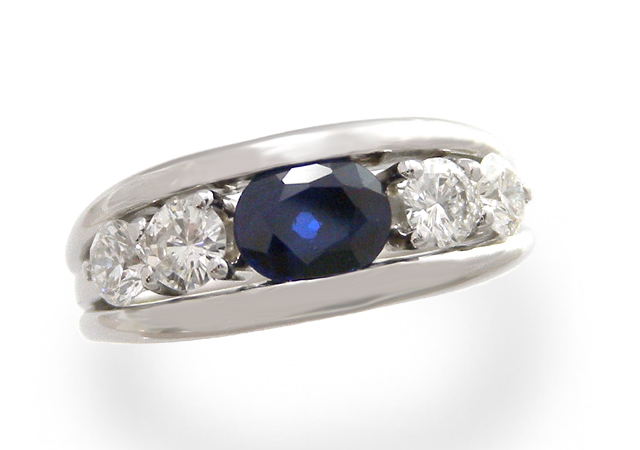 K様 （Pt900 サファイア＆ダイアモンドリングを一つにリフォーム・リメイク） - ジュエリーリフォーム作品集｜浜松の結婚指輪・浜松市の婚約