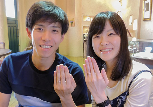 中村武・山田仁美様 (桜G/Pt リングいっぱいに彫刻が輝く結婚指輪)