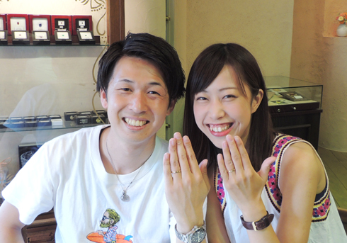 Taisuke&Sumika様 (YG 鏡面＆側面彫刻の結婚指輪)