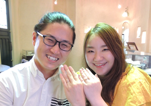 平野清隆・佐藤千花様 (桜G 彫刻とダイヤと刻印の結婚指輪)