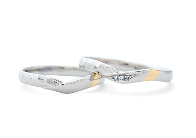 K様 (プラチナ/イエローゴールド ダイヤと鎚目のコンビ結婚指輪)