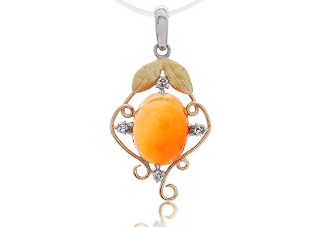 H様 (プラチナ/YG メキシコオパールの指輪をネックレスにリフォーム)