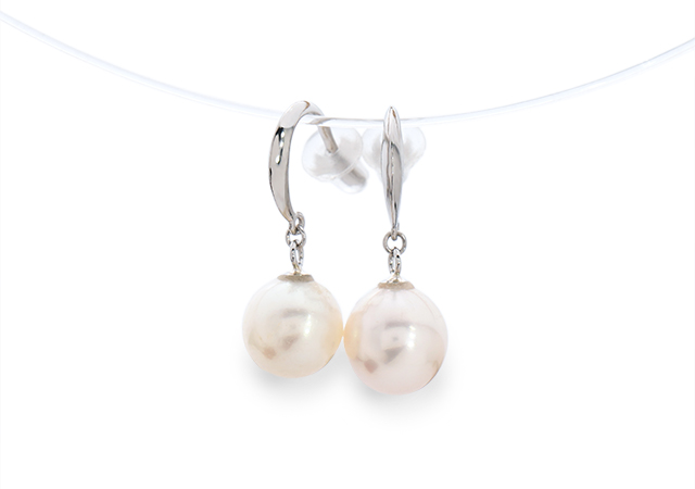 M様 (プラチナ 真珠の指輪をフックピアスにリフォーム)