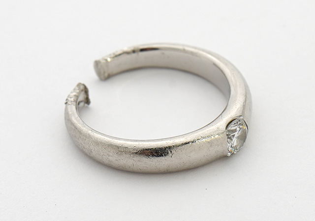 N様 (プラチナ 切断したダイヤの指輪をリフォーム)