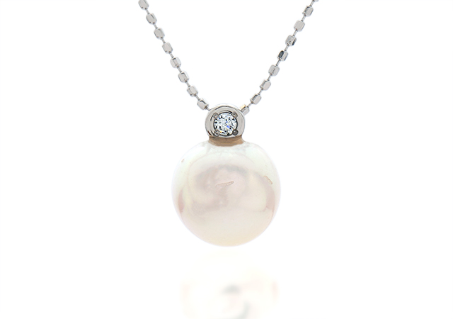 Y様 (プラチナ アコヤ真珠の指輪をペンダントにリフォーム)