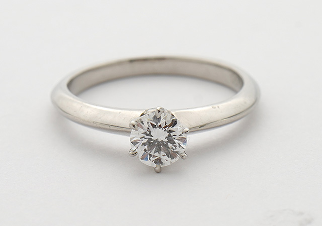 M様 (プラチナ ダイヤ婚約指輪をイエローゴールドのネックレスへリフォーム)