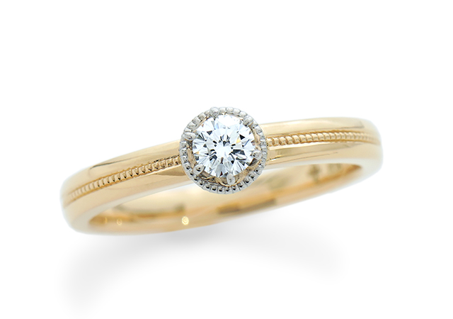 I様 (K18 古いジュエリーパーツをダイヤの指輪にリフォーム)